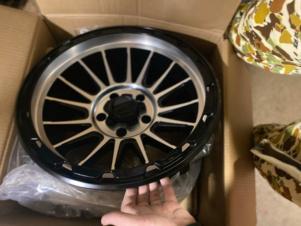 KMC 17x9 -12 5x127